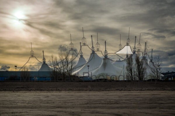 Winter Stillness: Sunrise Over Butlins Minehead